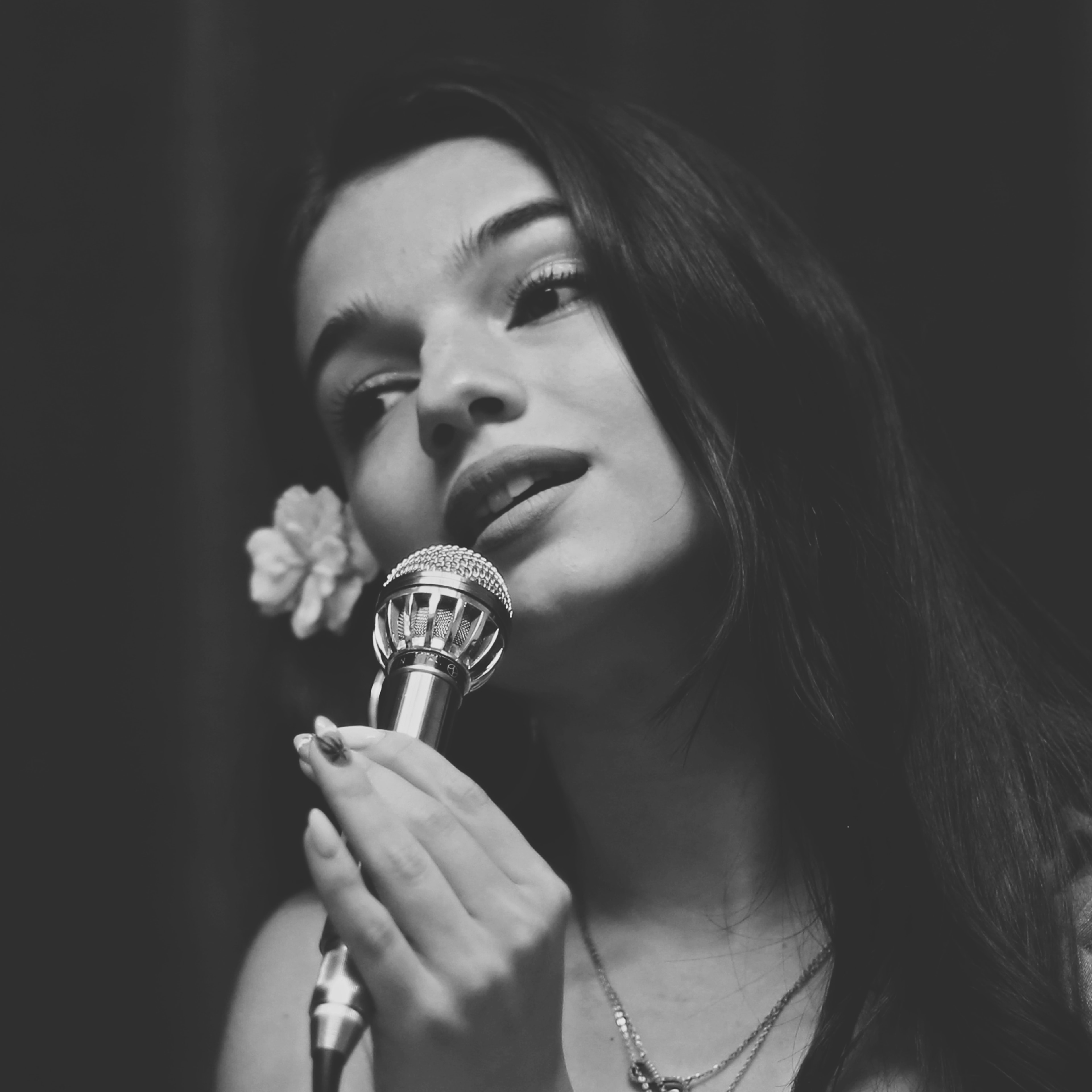 МИРЕЛА ДРАГИЕВА